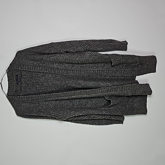 American Eagle Outfitters Sweaters - American Eagle small gray knitted layering cardigan